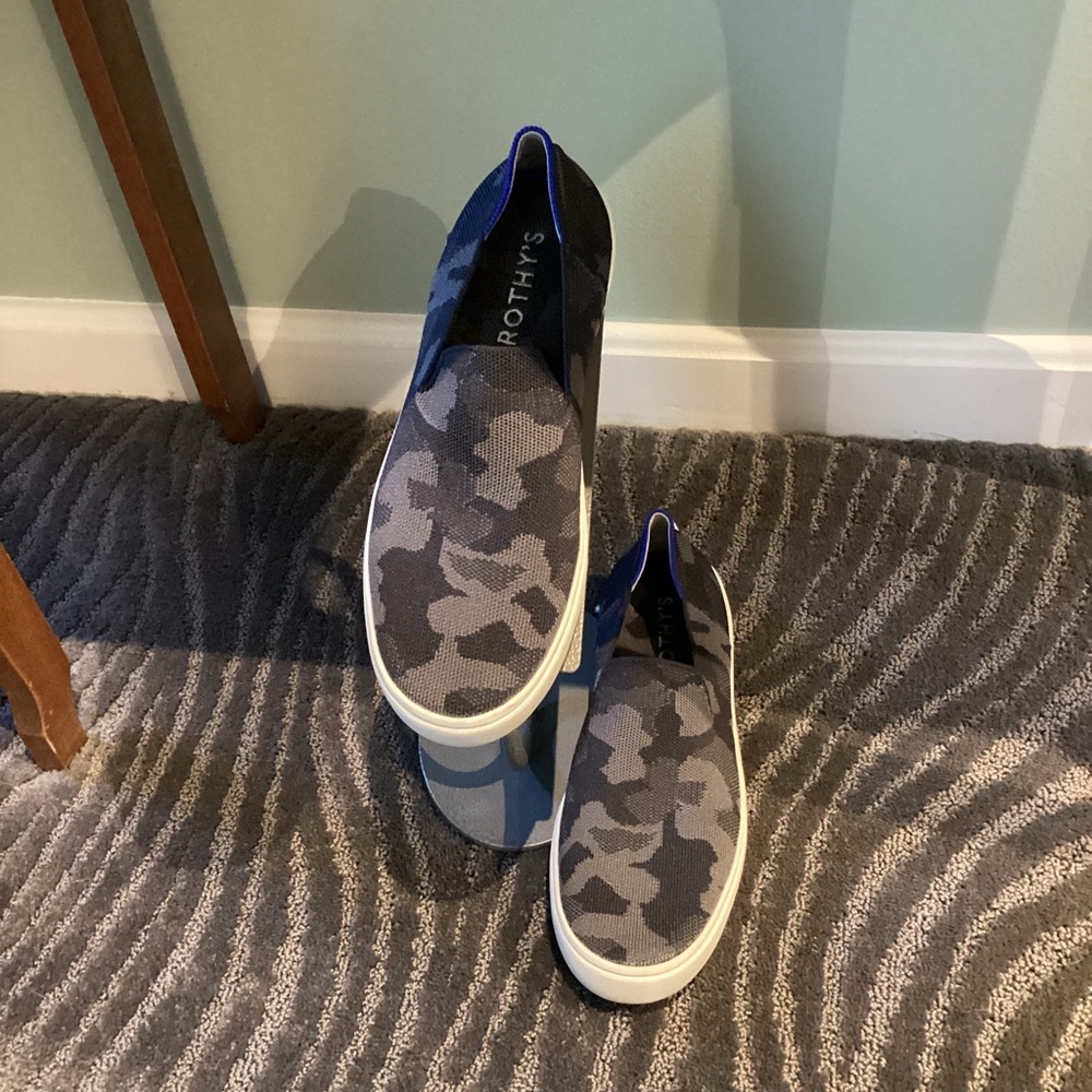 Rothy's Black and Gray Camouflage Original Slip On Sneaker Loafers - Like New! - Picture 3 of 10